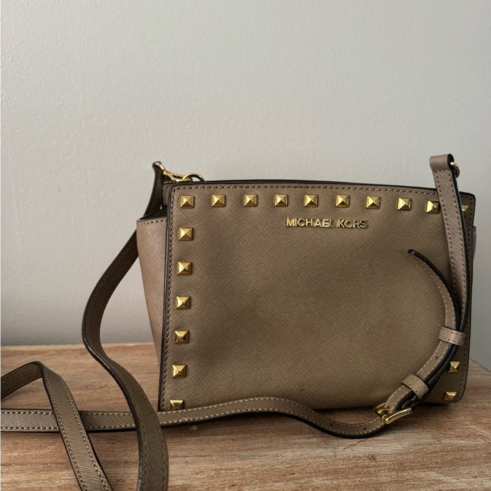 Michael Kors Gray/Tan Crossbody Bag with Gold Studded Accents